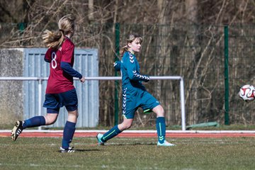 Bild 319 - B-Juniorinnen VfL Oldesloe - Krummesser SV _ Ergebnis: 4:0